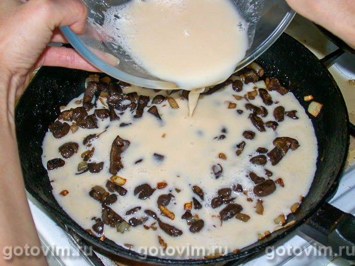 Омлет з опеньками